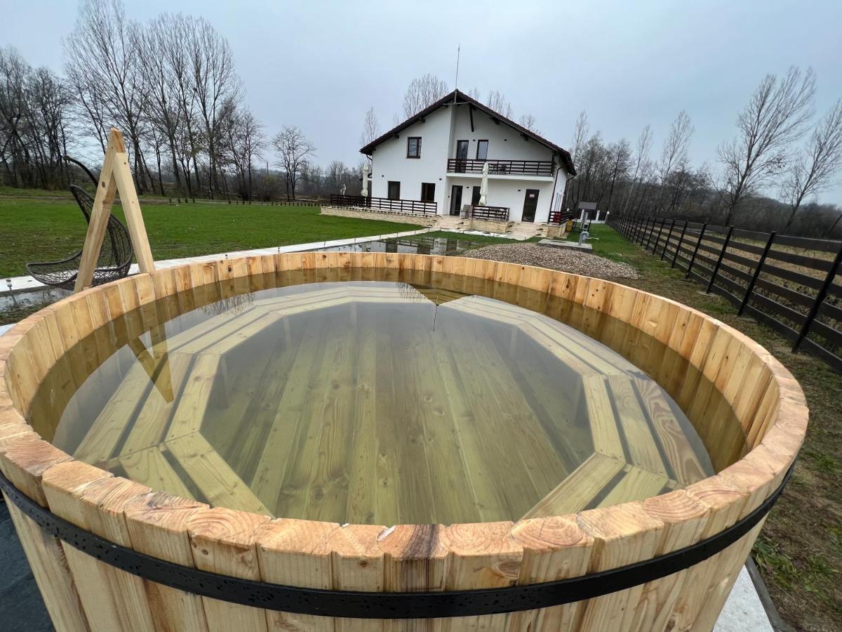 Casa Cu Flori Maramures Baia Mare Exterior foto